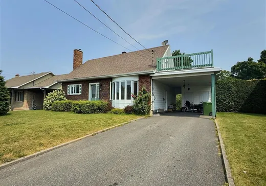 Maison à vendre - 1332 Av. St-Charles, Plessisville, G6L 3G7