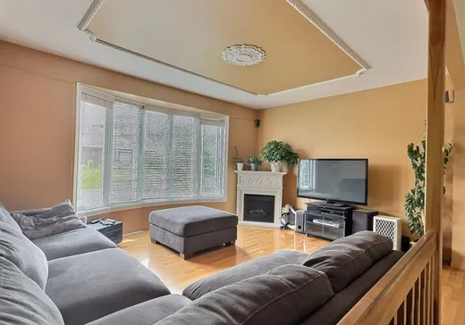 Maison à vendre - 1332 Av. St-Charles, Plessisville, G6L 3G7