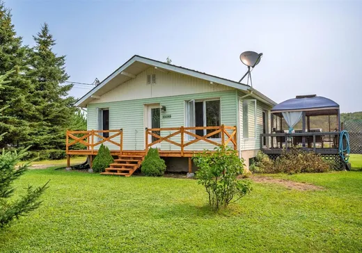 Fermette à vendre - 10188 Route 117 N., Rivière-Rouge, J0T 1T0