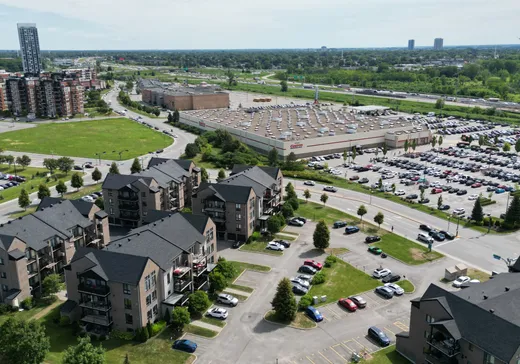 Condo à vendre - 725 Mtée des Pionniers, Lachenaie, J6V 1T7