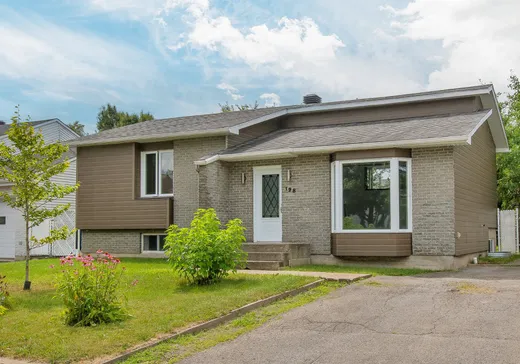 Maison à étages à vendre - 128 Rue Payette, Saint-Sulpice, J5W4H2