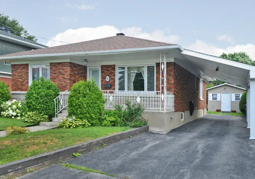 Maison à étages à vendre - 6 Rue Molson, Salaberry-de-Valleyfield, J6S4C1