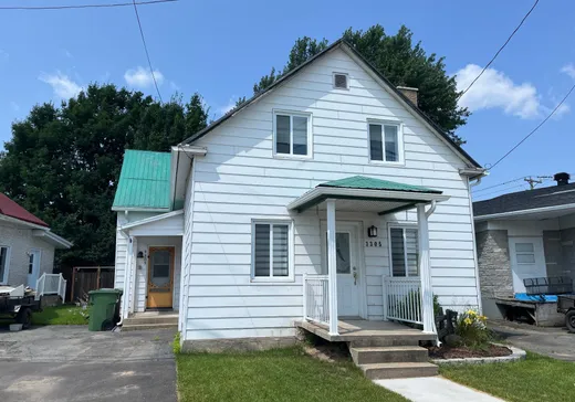 Maison à étages à vendre - 3305 Rue Bécancour, Lyster, G0S1V0