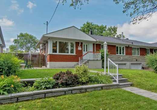 Maison à étages à vendre - 11698 Rue Poincaré, Montréal (Ahuntsic/Cartierville), H3L3L7