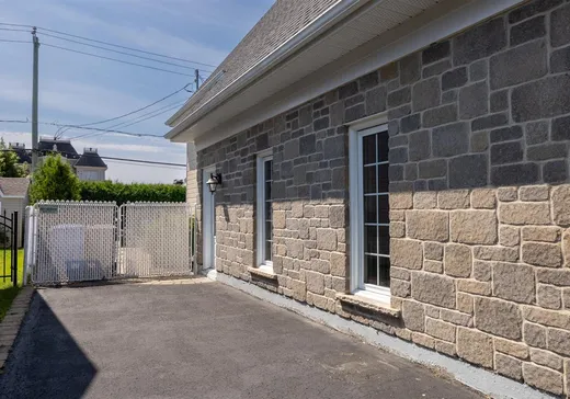 Maison à vendre - 380 Av. Joseph-Giffard, Beauport, G1C 8C7