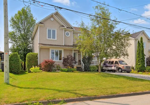 Maison à étages à vendre - 1175 Rue des Pélicans, Sherbrooke, J1R0M7