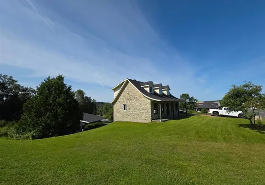 Maison à vendre - 1503 Route 277, Lac-Etchemin, G0R 1S0