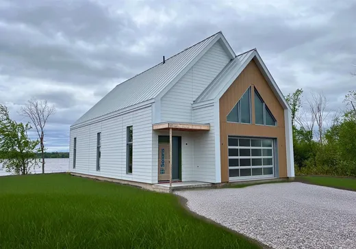 Un étage et demi à vendre - 1181 Route des Outaouais, Brownsburg-Chatham, J8G1T2
