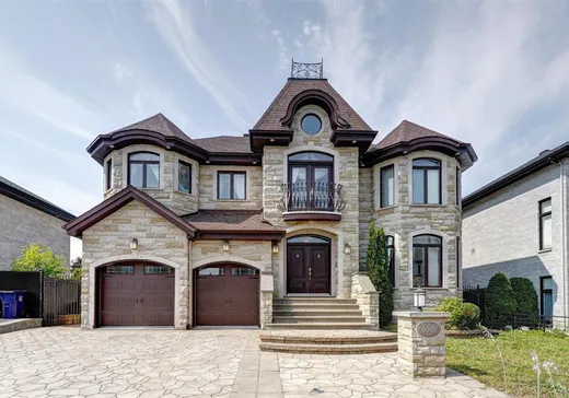 Maison à étages à vendre - 6002 Rue Portelance, Laval (Auteuil), H7H0A6
