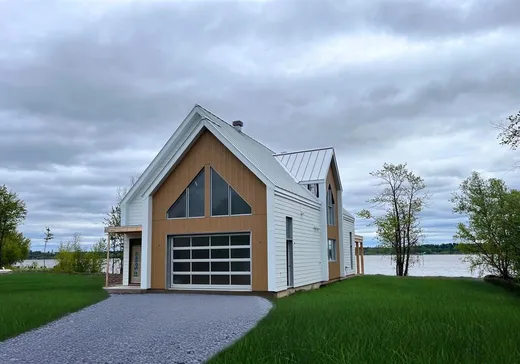 Un étage et demi à vendre - 1197 Route des Outaouais, Brownsburg-Chatham, J8G1T2