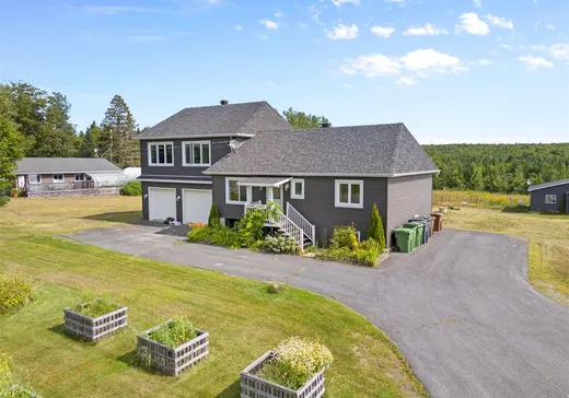 Maison à vendre - 1876 Route 263, Ste-Cecile-De-Whitton, G0Y 1J0