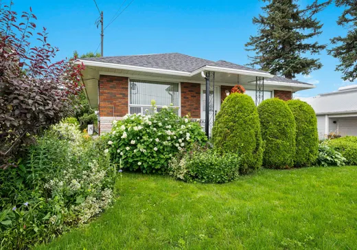 House for sale - 249 Rue St-Antoine N., Granby, J2G 5H2