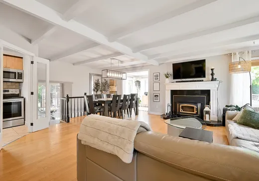 Maison à vendre - 370 Rue de Fontainebleau S., Longueuil, J4L 2X4