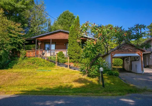 Maison à vendre - 206 Rue des Érables, Ste-Catherine-De-Hatley, J0B 1W0