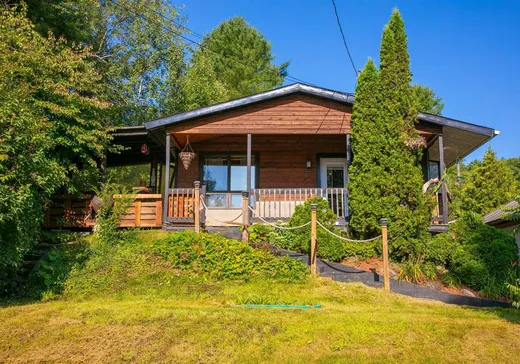 Maison à vendre - 206 Rue des Érables, Ste-Catherine-De-Hatley, J0B 1W0