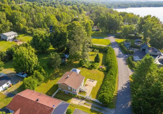 House for sale - 125 Rue du Bord-de-l'Eau, Asbestos, J0A 1L0