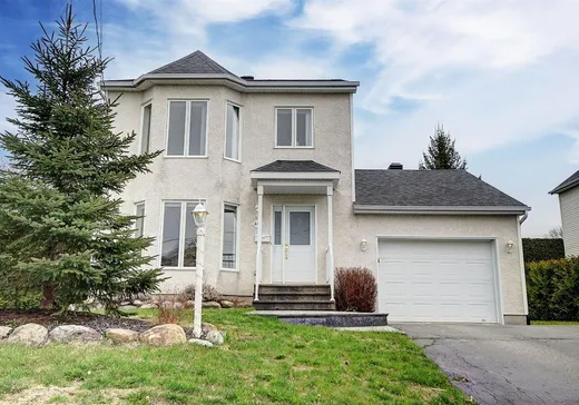 Maison à étages à vendre - 810 Rue Genest, Magog, J1X4Y7