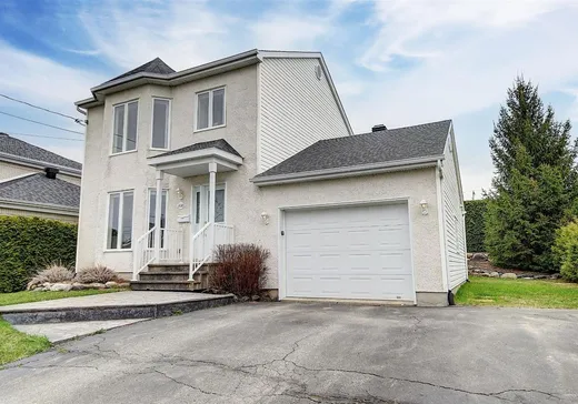 Maison à vendre - 810 Rue Genest, Magog, J1X 4Y7