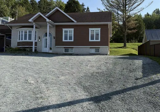 Bungalow à vendre - 1150 Rue Principale, St-Ferdinand, G0N1N0