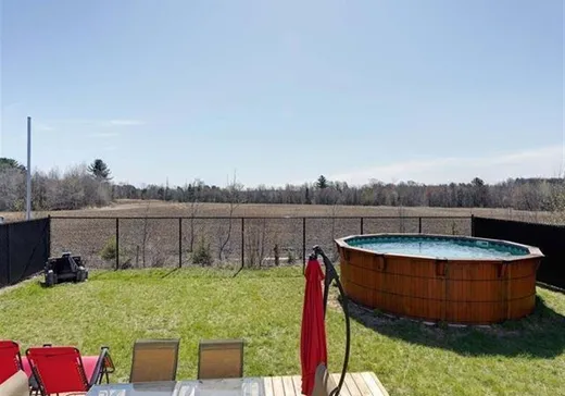 Maison à vendre - 160 Rue des Champs-Fleuris, Sainte-Sophie, J5J 0K4
