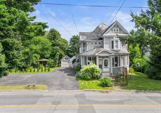 Maison à vendre - 206 Rue des Pins, Magog, J1X 2H9