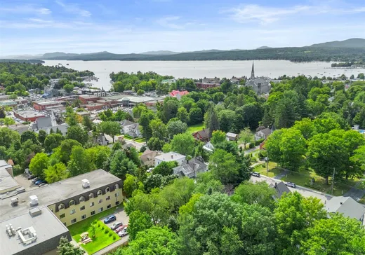 Maison à vendre - 206 Rue des Pins, Magog, J1X 2H9