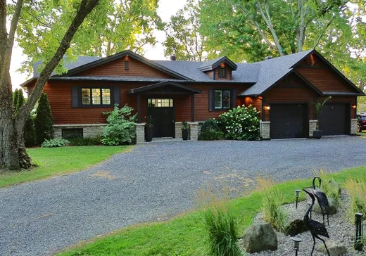 Two or more stories for sale - 575 Ch. des Patriotes, Saint-Charles-sur-Richelieu, J0H2G0