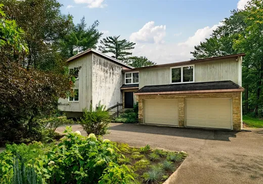 Two or more stories for sale - 1310 Ch. des Anglais, Terrebonne, J7L3R7