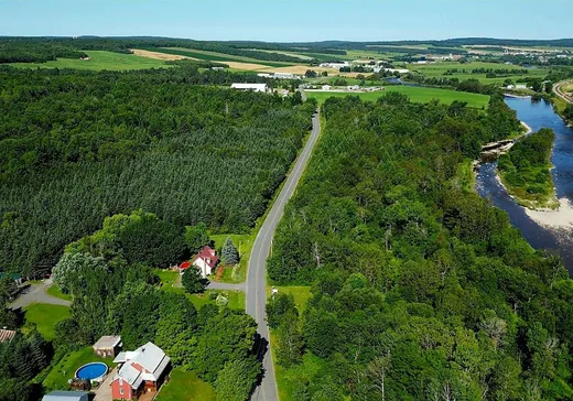 Maison à vendre - 129 Rg Longue-Pointe, St-Malachie, G0R 3N0