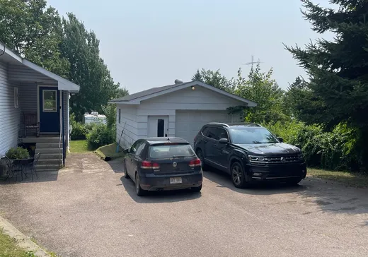 House for sale - 481 Rue des Érables, Brownsburg-Chatham, J8G 2Y2