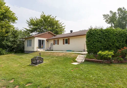 House for sale - 73 Rue Clément, Rivière-Beaudette, J0P 1R0