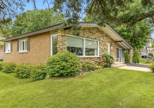 Maison à étages à vendre - 70 Rue Roy, Notre-Dame-des-Prairies, J6E1C7