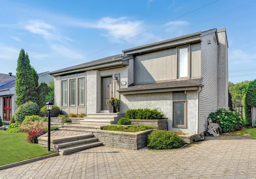 Maison à vendre - 2572 Rue des Baléares, Laval (Auteuil), H7K 3H8