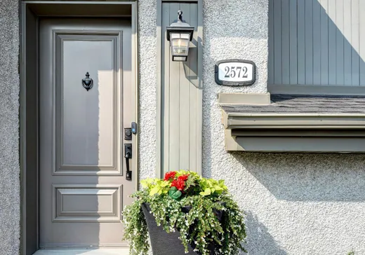 Maison à vendre - 2572 Rue des Baléares, Laval (Auteuil), H7K 3H8