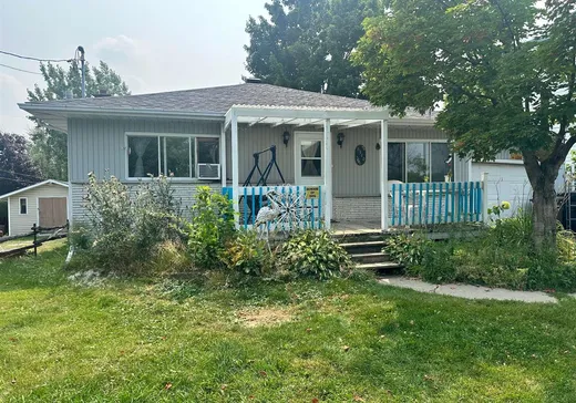 Bungalow for sale - 9310 Boul. des Mille-Îles, Laval (Vimont), H7A0A6
