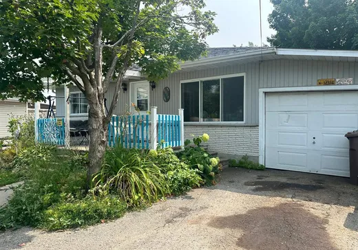 House for sale - 9310 Boul. des Mille-Îles, Laval (Vimont), H7A 0A6