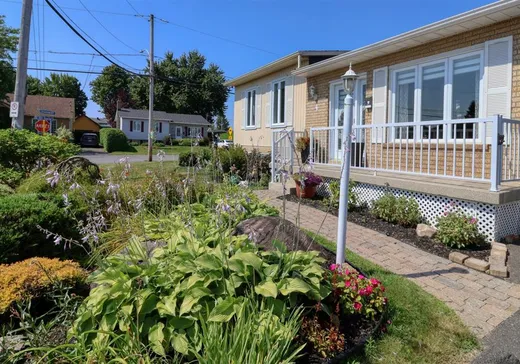 Maison à vendre - 4 Place des Quatre, Drummondville, J2E 1K8