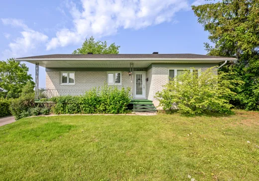 Two or more stories for sale - 2685 Av. Arthur-Bourret, Quebec City, G1E4E5