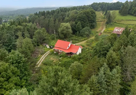 Two or more stories for sale - 271 1er Rang, Weedon, J0B3J0