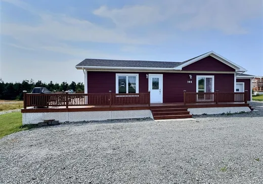 Bungalow for sale - 144 Ch. Marcoux, L'Étang-du-nord Îles-de-la-Madeleine, G4T3T3