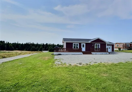 House for sale - 144 Ch. Marcoux, L'Étang-du-nord Îles-de-la-Madeleine, G4T 3T3