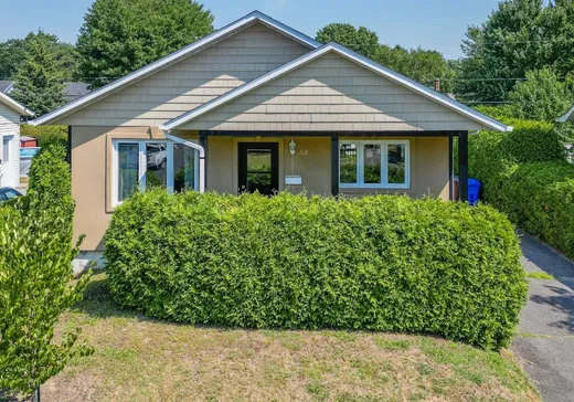 Bungalow à vendre - 345 Rue des Jonquilles, Massueville, J3P7A4