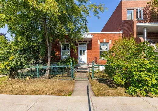 Two or more stories for sale - 9161 Av. Souligny, Montreal (Mercier/Hochelaga-Maisonneuve), H1L2T9
