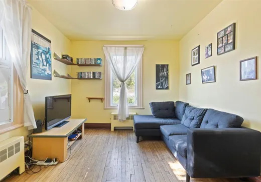Maison à vendre - 9161 Av. Souligny, Montréal (Mercier/Hochelaga-Maisonneuve), H1L 2T9