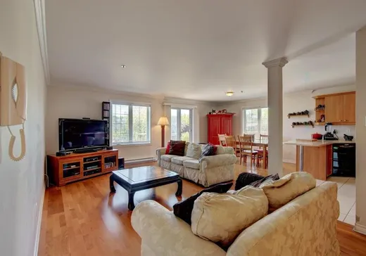 Condo for sale - 16699 Boul. de Pierrefonds 302, Montreal (Pierrefonds-Roxborro), H9H 5L8