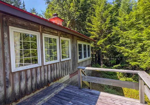 Maison à vendre - 17 Ch. des Micmacs, Harrington, J8G 2S6