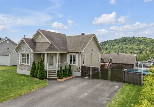 Bungalow à vendre - 15 Rue des Mésanges, Ste-Brigitte-De-Laval, G0A3K0