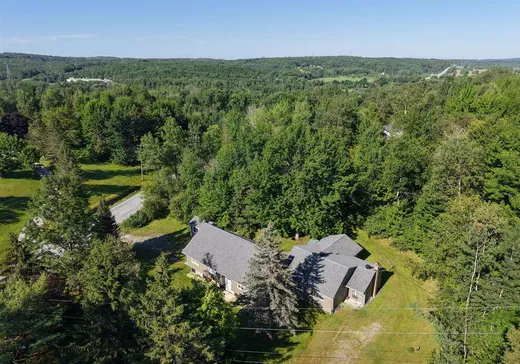 Bungalow à vendre - 1025 Rue de Savoie, Sherbrooke, J1C0V1