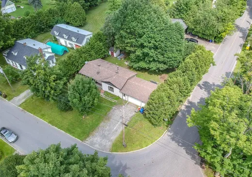 Maison à vendre - 85 Rue Main, Hatley, J0B 4B0