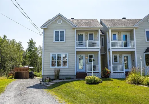 Maison à vendre - 5952Z Rue de la Frontière, Sherbrooke, J1N 2W1